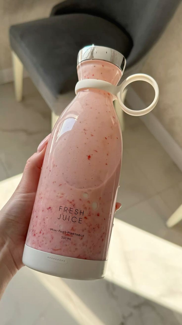 🍓 Fresh Juice Portable Blender Bottle – Blend Anywhere, Anytime!